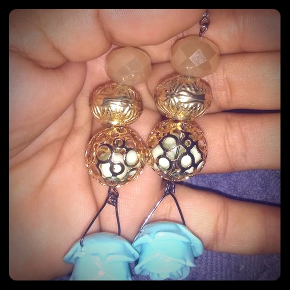 Homemade rose earrings - Picture 1 of 1